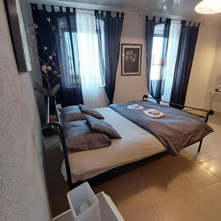 Emedes Appartement Kastav Buitenkant foto